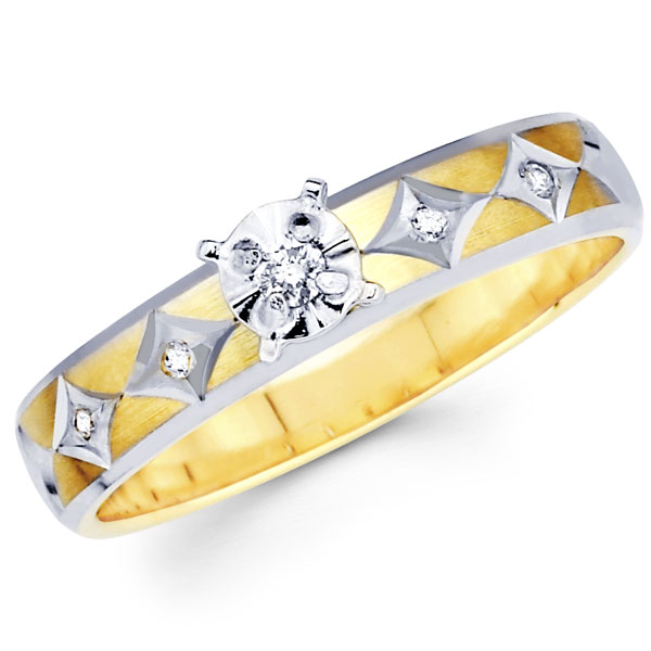 14K Diamond Shape Round Diamond Engagement Ring