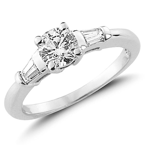 Brilliant Round Cut Diamond Engagement Ring 0.70 ctw