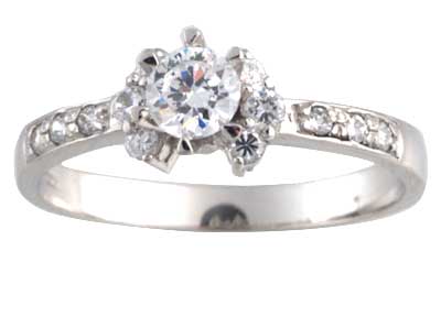 0.20 tcw Diamond Quality SI2 Color I Yellow Gold Ring