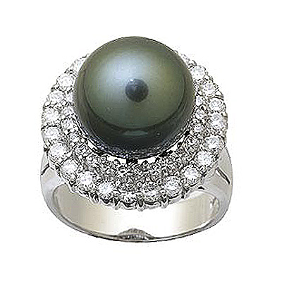 Black Pearl and Diamond Ring