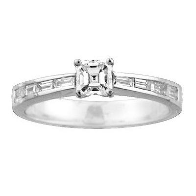 18k Solitaire Diamond Engagement Ring