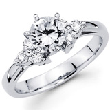 Round Cut Diamond Engagement Rings