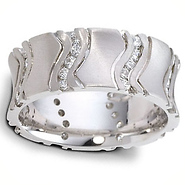 8mm 14K White Gold Rising Diamond Wedding Band
