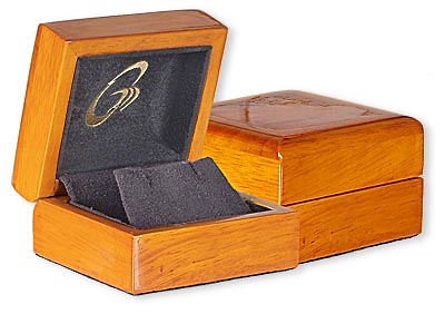 Elegant Beachwood Earrings Box Upgrade Slide 0